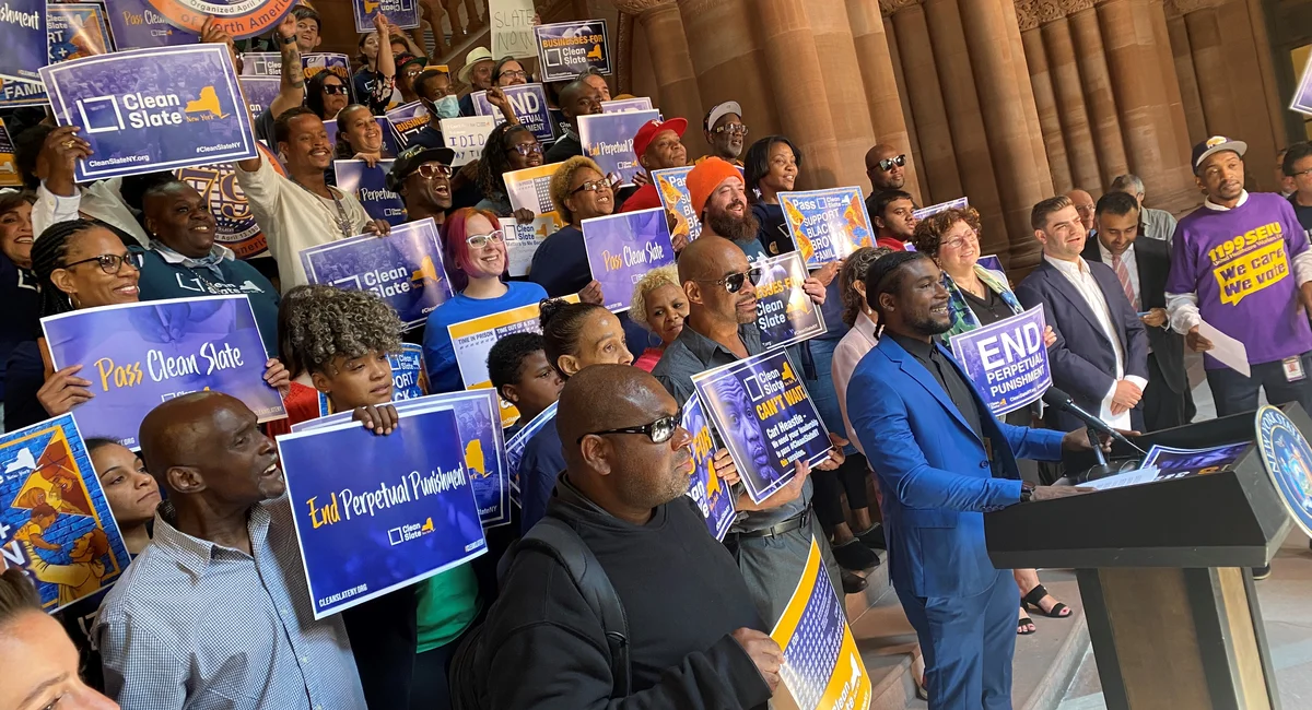 ‘Clean Slate’ supporters in NYC make a final push before end of Albany session